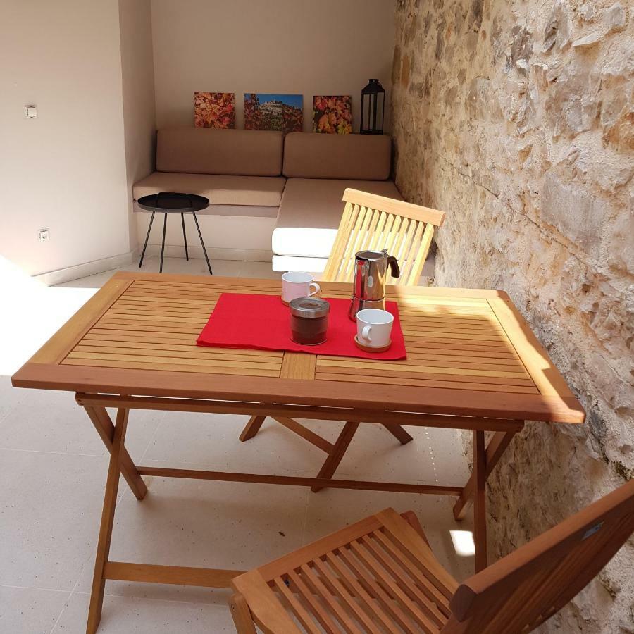 Terra Rossa Apartment Rovinj Bagian luar foto