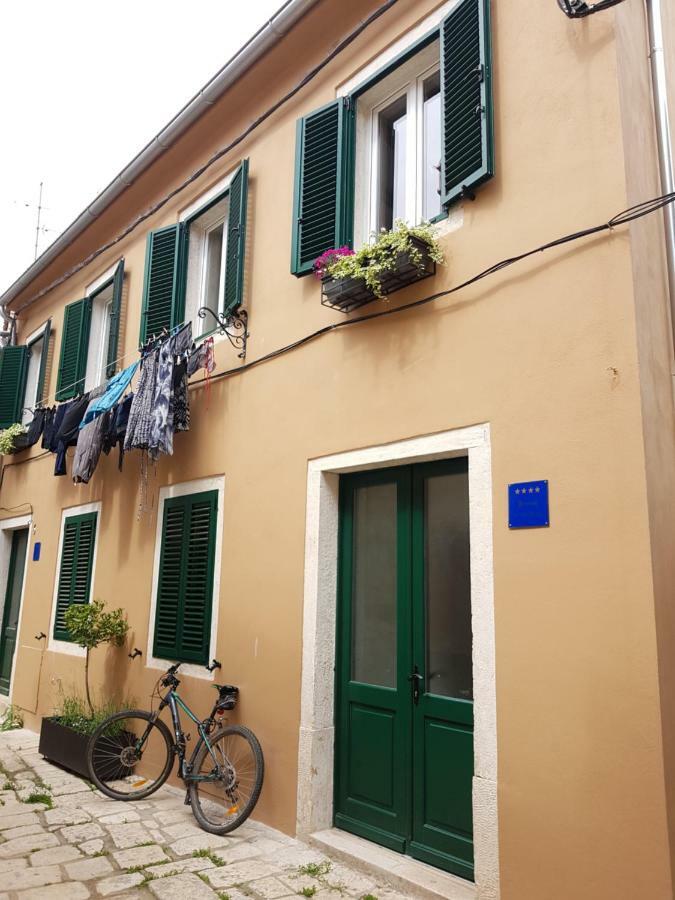 Terra Rossa Apartment Rovinj Bagian luar foto